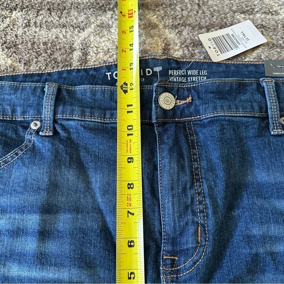 NWT Torrid Perfect Wide-Leg Mid-Rise Jeans Medium Wash 22 Tall - Picture 7 of 9